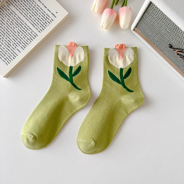 Daisy-Drift-Mid-Socks