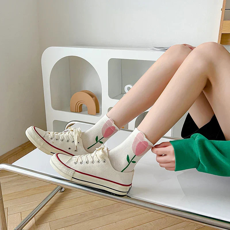 Daisy-Drift-Mid-Socks