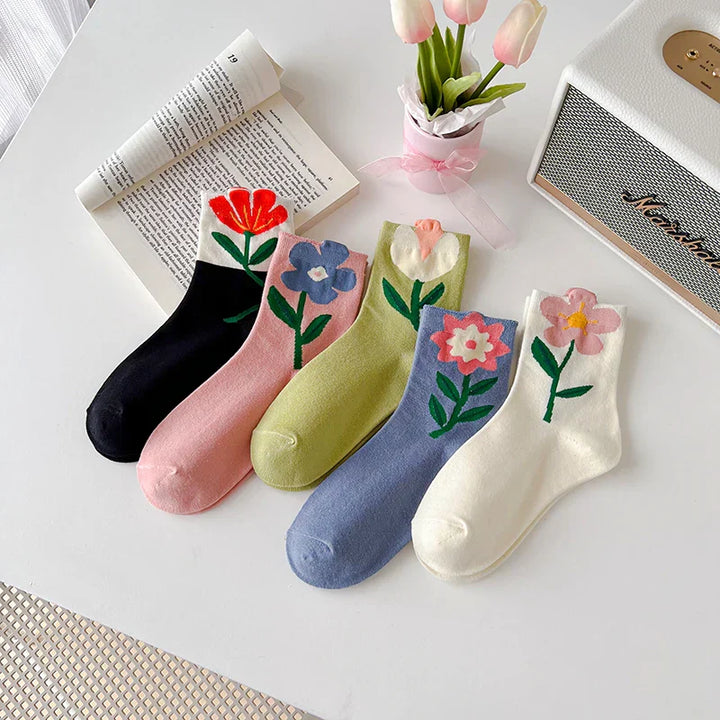 Daisy-Drift-Mid-Socks